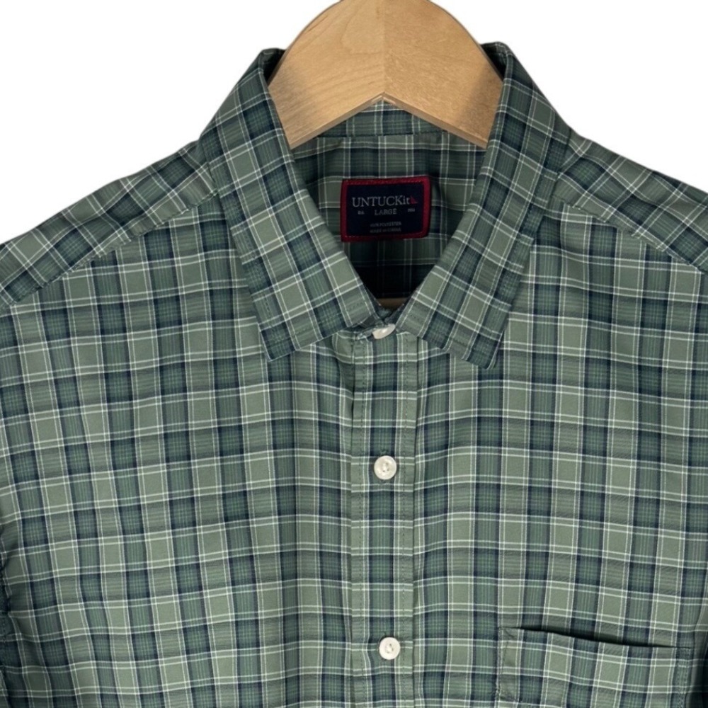 UNTUCKit Plaid Performance Button Down Shirt Mens L Lansbury Green Navy